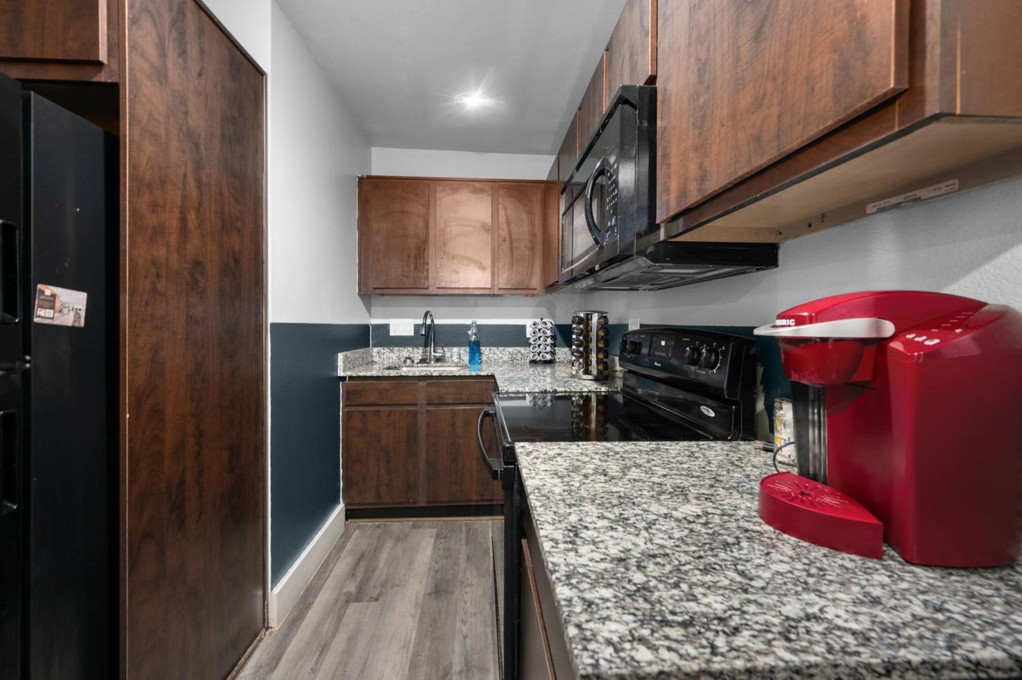 Апартаменти Modern Quirky Apt Near Nrg Stadium & Medical Center Х'юстон Екстер'єр фото